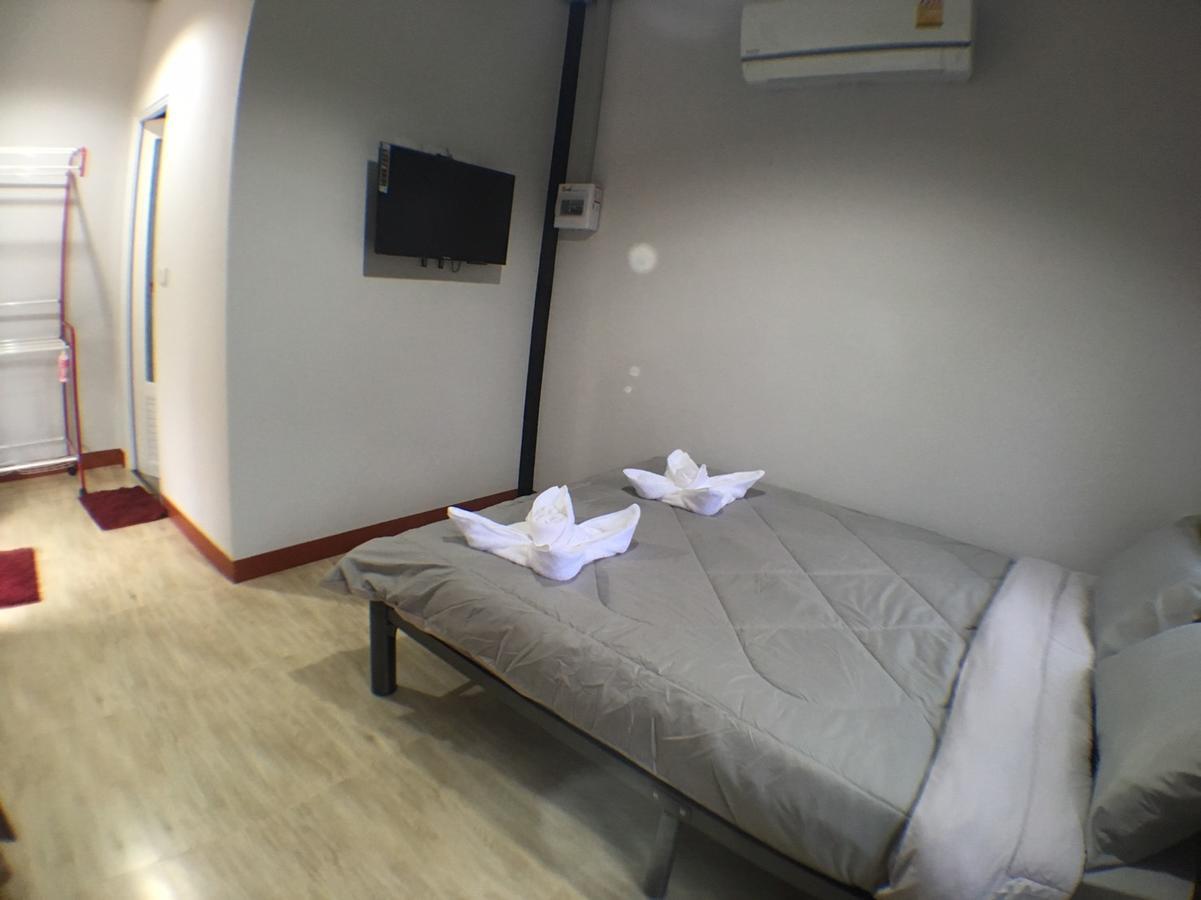 Hotel Rai Eingpu Ban Tha Khun Exterior foto